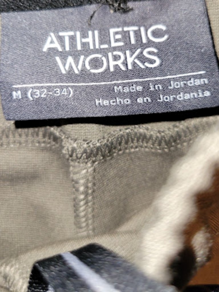 Athletic Works Men’s Medium 32-34 Khaki Performance Pants Nwt — image 6 of 8